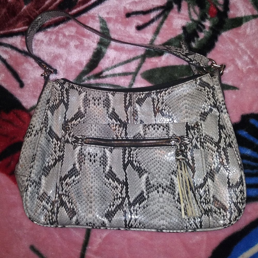 hand bag